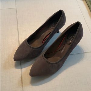 Rockport total motion heels (grey)